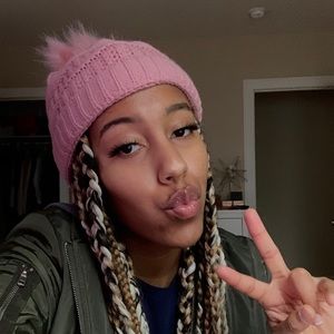 Meet your Posher, Micah